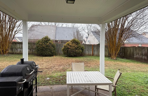Cordova House | MONTHLY STAYS-Spacious Cordova Home Near Malls and Downtown Memphis