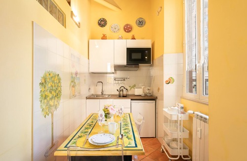 Monti Apartment | Monti Romantic Sunshine Maisonette