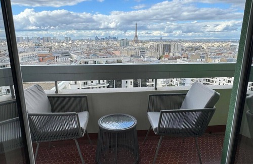 Necker Apartment | Montparnasse - Eiffel Tower view - Balcony