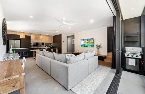 Mooloolaba House | Mooloolaba luxury beach escape The Smith
