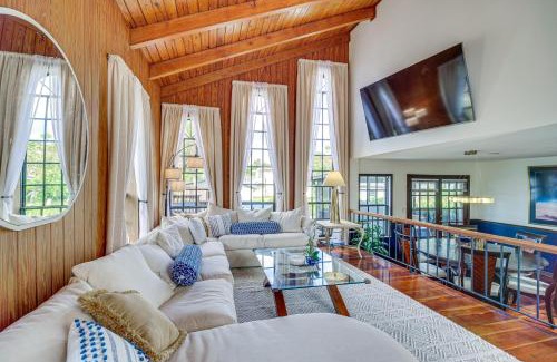 Cocoa Beach Villa | Moon Beach Manor with Private Pool and Hot Tub!
