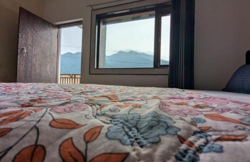 Tapovan Hotel | MOONSHIVA STAY and CAFE