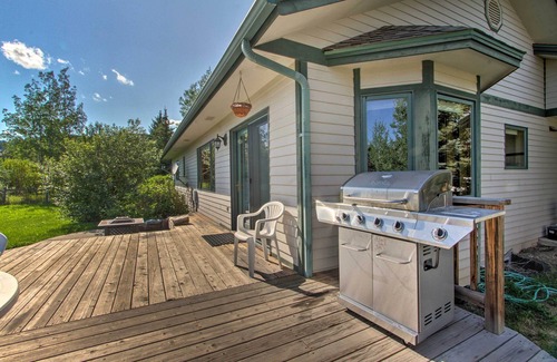 Big Sky Cottage | 'moose Haven' Getaway: 6 Mi to Big Sky Slopes