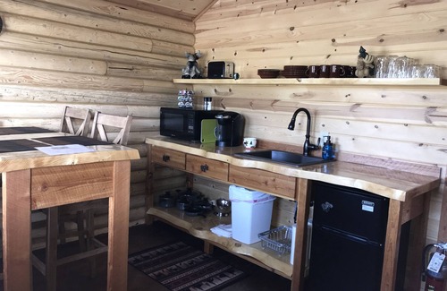 Emigrant Cabin | Moose log cabin in Paradise Valley 27 miles from the North to Yellowstone Park.
