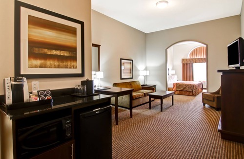 Moosomin Hotel | Moosomin Canalta