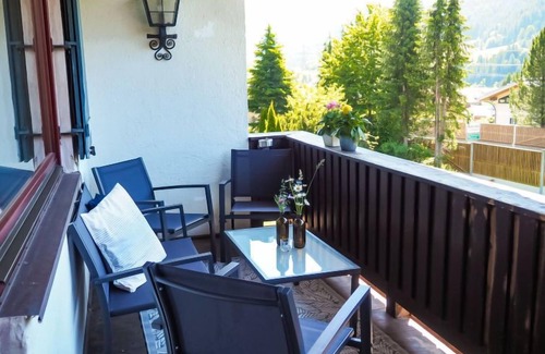 Schonbach Apartment | Morgensonne by Interhome