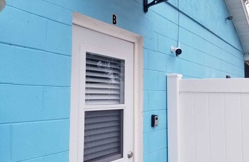 Altamonte Springs Apartment | More blessing Paradise: Studio private entrance #B