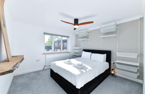 Clifton House | Morgan House- 4 Bed House, Near Nottingham Trent Uni
