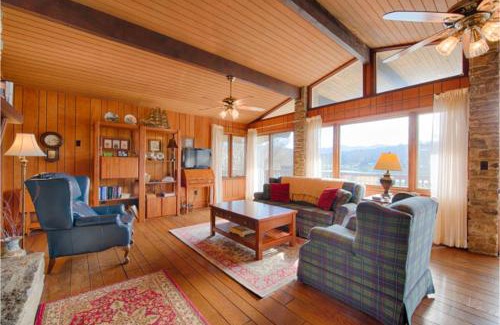 Lake Junaluska House | Morris Villa Lower