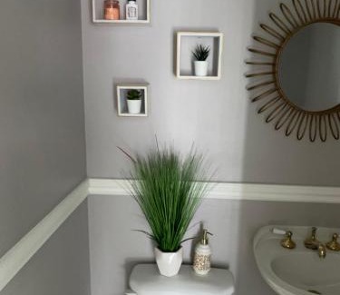 Miami Gardens Apartment | Most Desirable Miami Area Delux Home