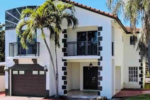 Miami Gardens Apartment | Most Desirable Miami Area Delux Home