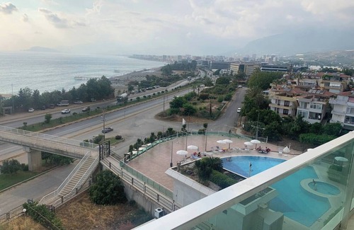 Kargicak Apartment | Most Luxury vip Penthouse direct front sea viewnn