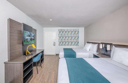Euless Hotel | Motel 6-Euless, TX - Dallas