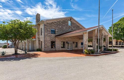 Georgetown Hotel | Motel 6-Georgetown, TX
