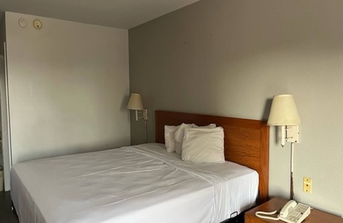 Laurel Hotel | Motel 6 Laurel, MS