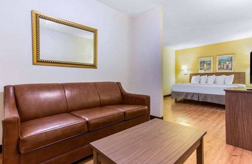 Myrtle Beach Hotel | Motel 6 Myrtle Beach, SC