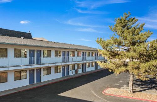Winnemucca Hotel | Motel 6-Winnemucca, NV