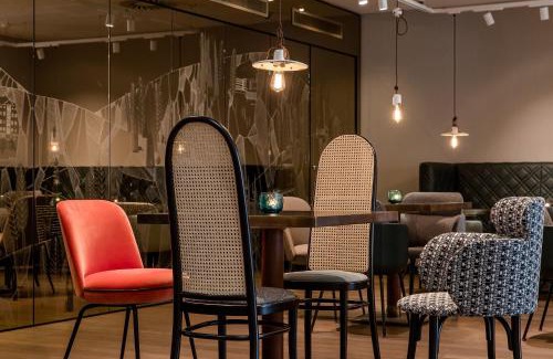 Altstadtviertel Hotel | Motel One Linz-Hauptplatz