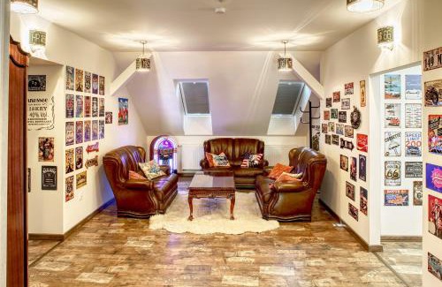 Cechy Hotel | Motel Route66