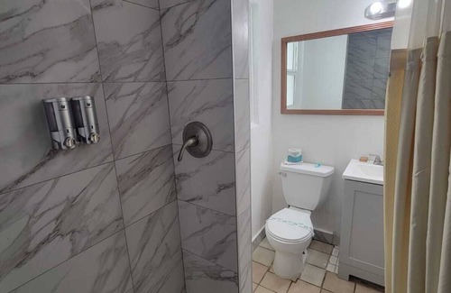 Pacific Beach Hotel | Motel San Diego - In San Diego (Pacific Beach)