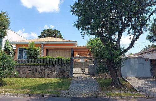Parolin House | Motor home