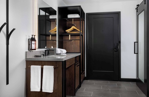 Downtown Hotel | Motto By Hilton Bentonville Downtown