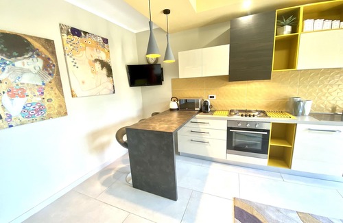 Drapia House | "MOTTOLA APARTMENT" Suite 200 mt from the sea