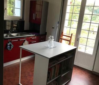 Nanteuil-en-Vallee Bed & Breakfast | Moulin sous la Vergne