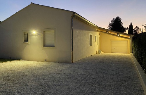 Carpentras Villa | Moun Cabanon, peaceful villa in the heart of the Comtat Venaissin, 20 minutes from Gordes