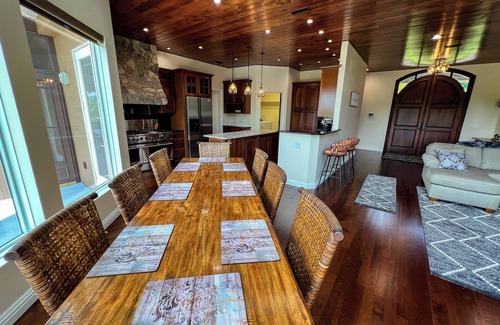 Lansing Cabin | Mount Ever After - Mountain Magic: October in the Carolinas