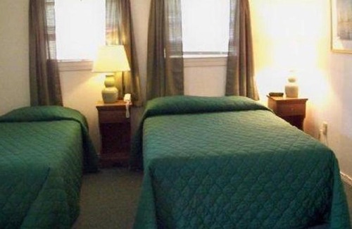 Center Ossipee Hotel | Mount Whittier Motel