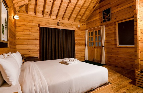 Sulthan Bathery Hotel | Mount Xanadu