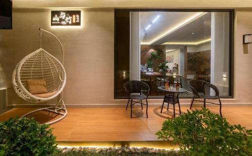 Wulingyuan House | Mountain and Bamboo B&B Zhangjiajie Forest Park Branch