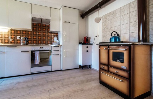 Osco Apartment | Mountain apartment in picturesque Osco (Casa Marusca)