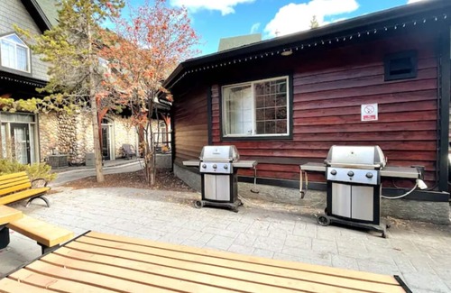 Canmore Ski Chalet | 🥇 Mountain Chalet at Mystic Springs, Heated Pool, Hot Tub!
