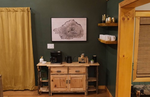 Blakeslee Cabin | Mountain Escape/Hot Tub/Sauna/Firepit/Beach Access