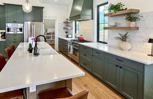 Tamarack House | Mountain Escape with Hot Tub & Loft Near Tamarack Resort