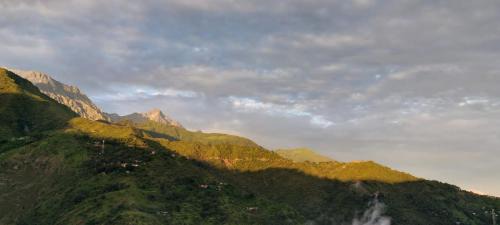 Dharamshala Hotel | Mountain Heaven Mcleodganj