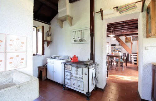 Mel House | Mountain Hideaway for Four