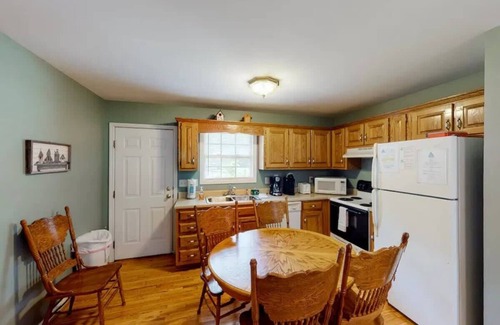 Trenton Cabin | Mountain Hideaway at Cabins in the Clouds!