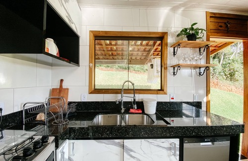Santa Teresa Cottage | Mountain house with waterfall view in the Caravaggio Circuit! Sta Teresa-ES.