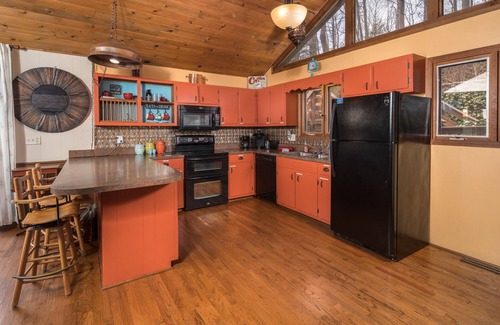 Deep Gap Cabin | Mountain Nature Retreat Near Boone & Blowing Rock