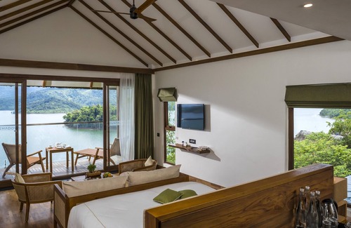 Vayittiri Hotel | MOUNTAIN SHADOWS RESORT WAYANAD