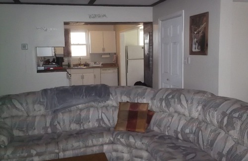 Millville Cottage | Mountain Top View Spacious Family Cottage Walking Distance from Appalachian Trl