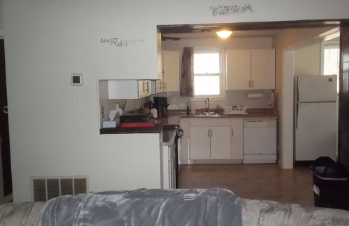 Millville Cottage | Mountain Top View Spacious Family Cottage Walking Distance from Appalachian Trl