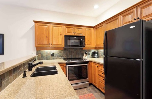 Upper Village House | Mountain townhouse w/fireplace & ski-in access