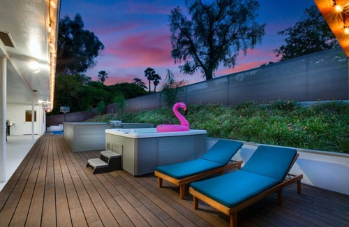 Fletcher Hills House | Mountain View 6BR with Pool Spa and Games
