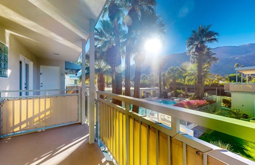 Old Las Palmas Condo | Mountain-view condo with pool, hot tub, balcony, & central AC