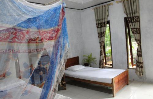 Batang Serangan Hotel | Mountain View Cottages & Villa Tangkahan