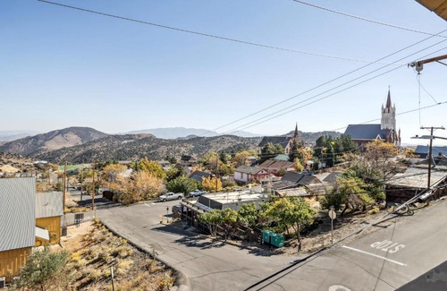 Virginia City Apartment | Mountain-View Deck Stylish Virginia City Apt!